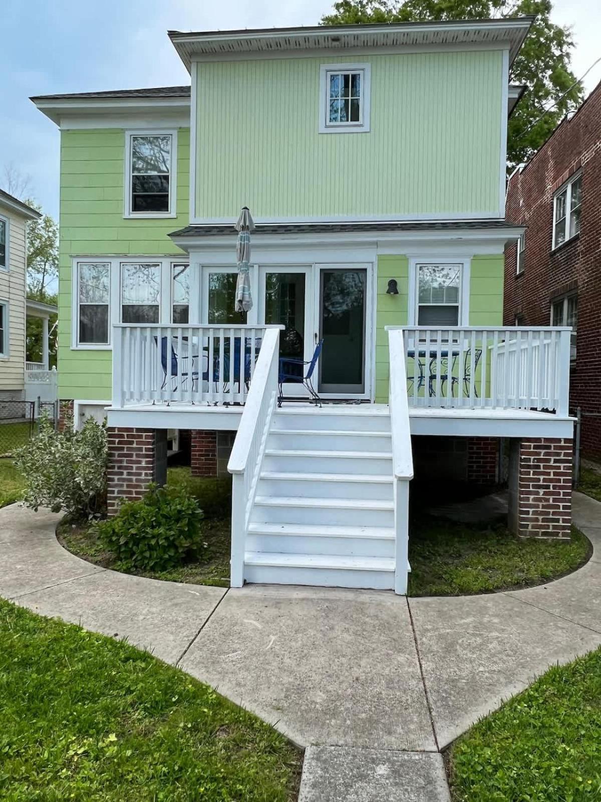 Key Lime Cottage Steps From Cape Charles Beach Extérieur photo